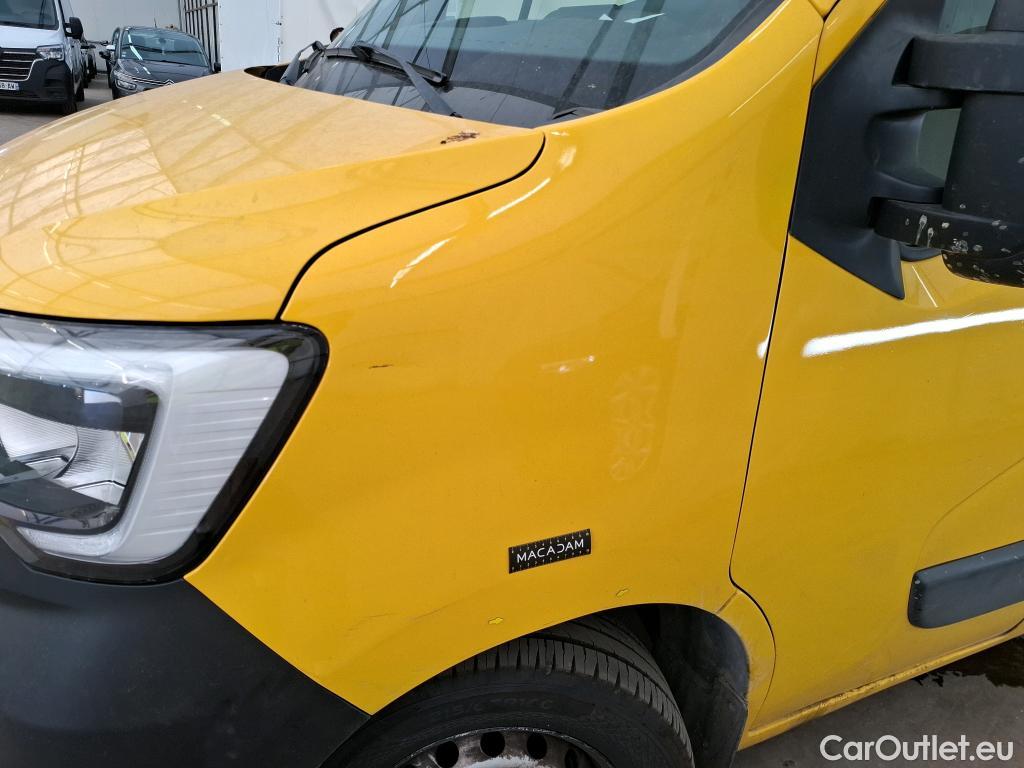  Renault  Master RENAULT  / 2019 / 4P / Fourgon tôlé FG Z.E.Tr CF F3100 L2H2 R75 AI - 19 #22