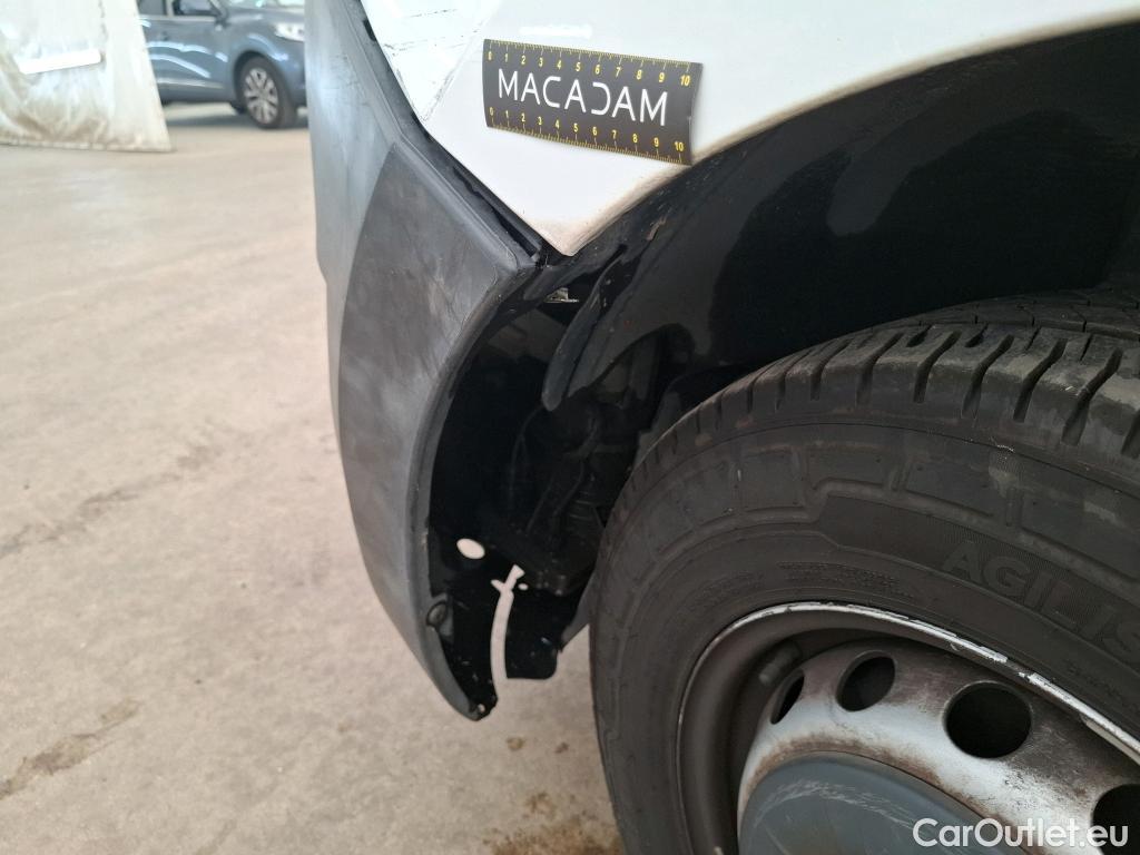  Renault  Master  III Fourgon L2H2 3 5 Grand Confort dCi 130CV BVM6 E6 #78