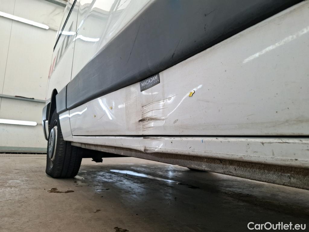  Renault  Master  III Fourgon L2H2 3 5 Grand Confort dCi 130CV BVM6 E6 #7