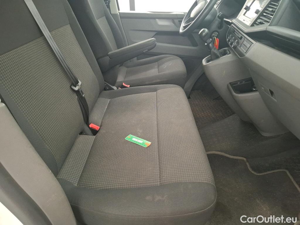  Volkswagen  Transporter VOLKSWAGEN  / 2019 / 4P / Fourgon tôlé 2.0 TDi 150 4MO L1H1 Business Line #11