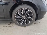  Volkswagen  Golf  VOLKSWAGEN / 2019 / 5P / BERLINA 1.0 ETSI 81KW EVO LIFE DSG #17