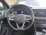  Volkswagen  Polo VOLKSWAGEN  / 2021 / 5P / BERLINA 1.0 TSI 81KW R-LINE DSG #102