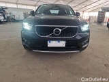  Volvo  XC 40 VOLVO XC40 / 2017 / 5P / SUV T3 AUTOMATICO MOMENTUM PRO #24