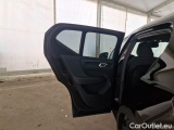  Volvo  XC 40 VOLVO XC40 / 2017 / 5P / SUV T3 AUTOMATICO MOMENTUM PRO #38