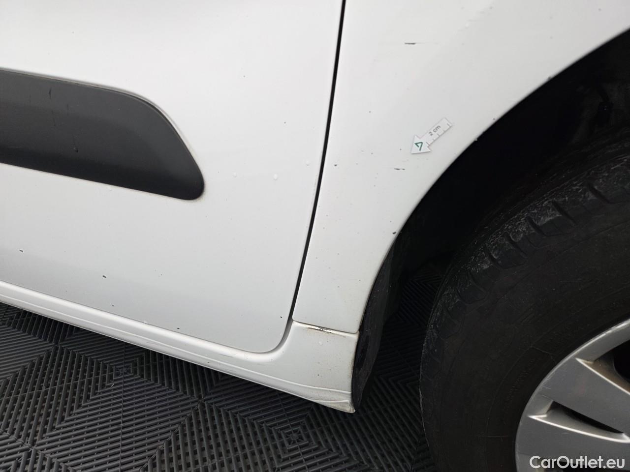  Citroen  Berlingo 1.6 BlueHDi 100 Feel L1 99HP #37