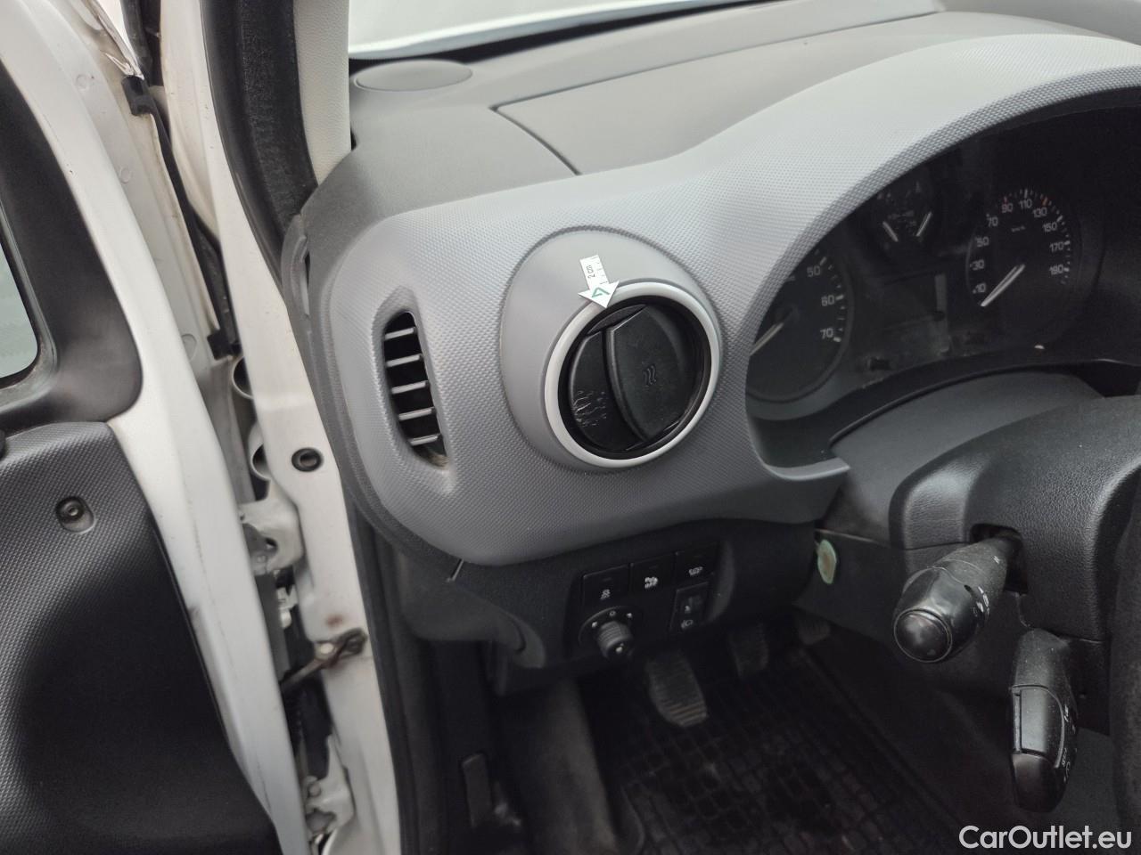 Citroen  Berlingo 1.6 BlueHDi 100 Feel L1 99HP #70