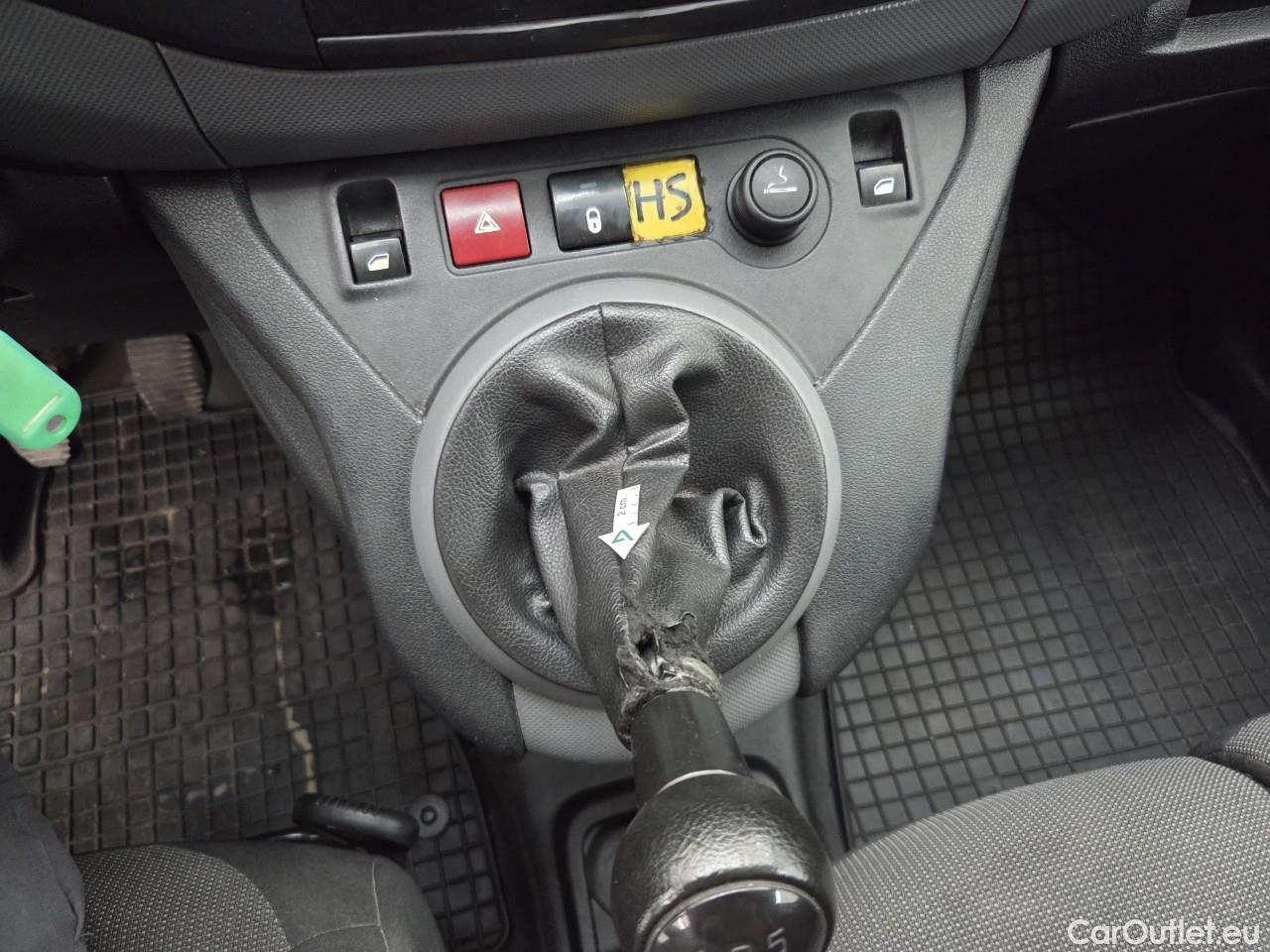  Citroen  Berlingo 1.6 BlueHDi 100 Feel L1 99HP #74