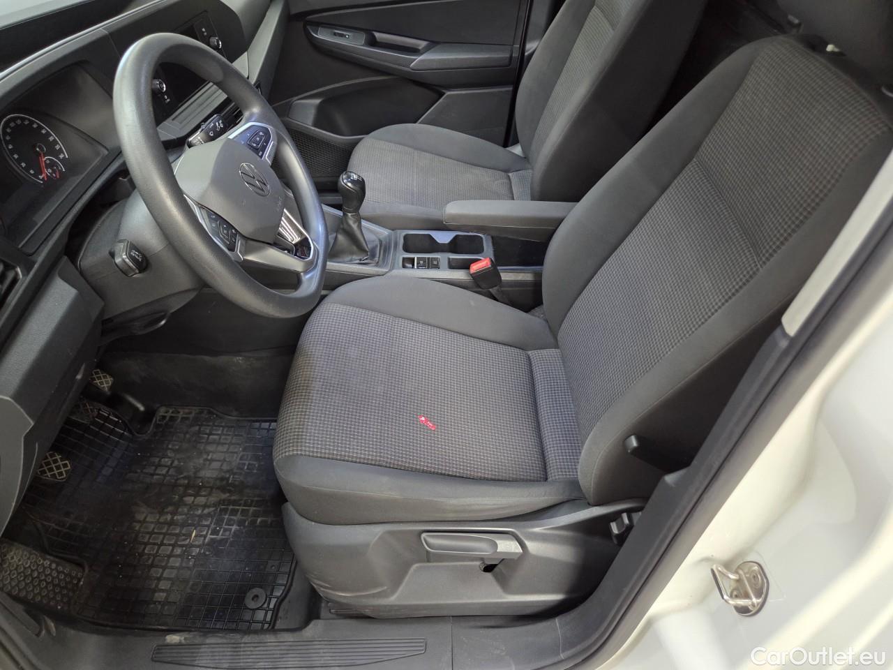  Volkswagen  Caddy Cargo 2.0 TDI 90 kW #4