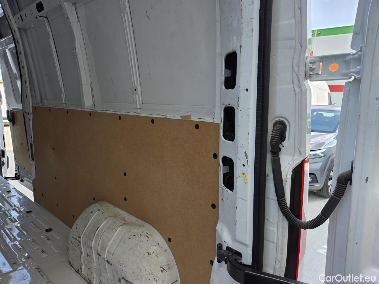  Renault  Master 2.3 Blue dCi 135CP Tractiune L3H2 #61