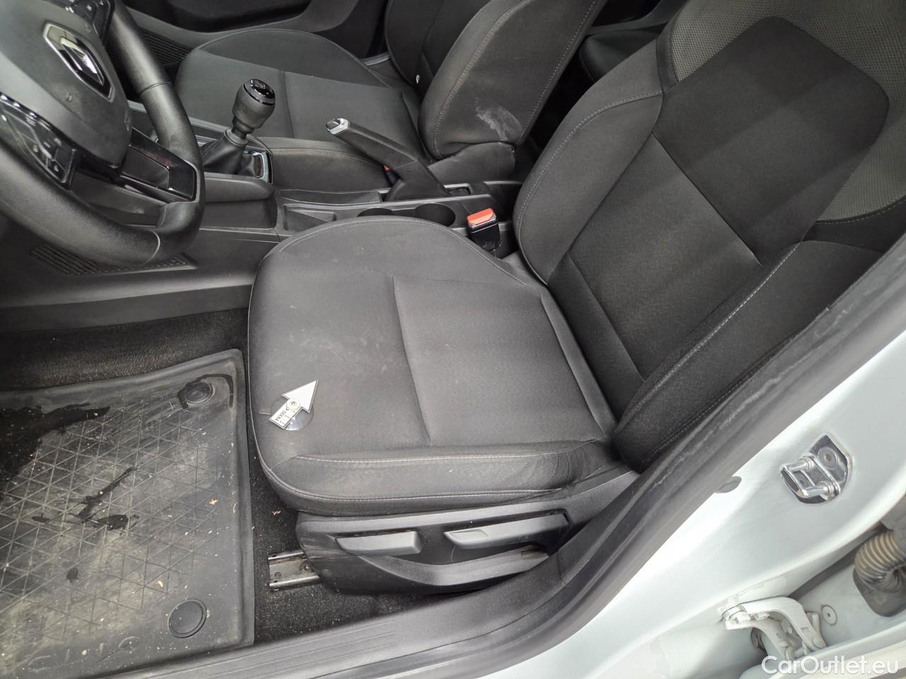  Renault  Clio 1.0 TCe 90CP Life #44