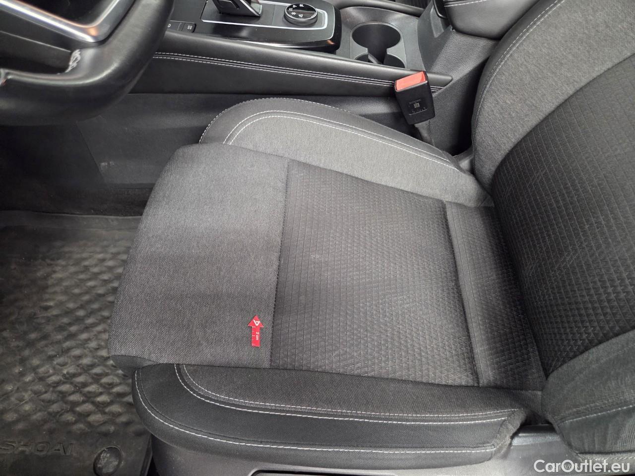  Nissan  Qashqai 1.3 156CP mild-hybr 4WD N-Connecta X-Tr #33