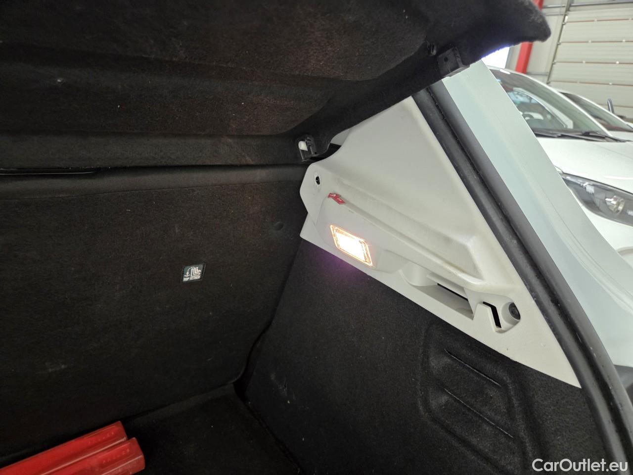 Renault  Clio 1.0 TCe 90CP Life #61