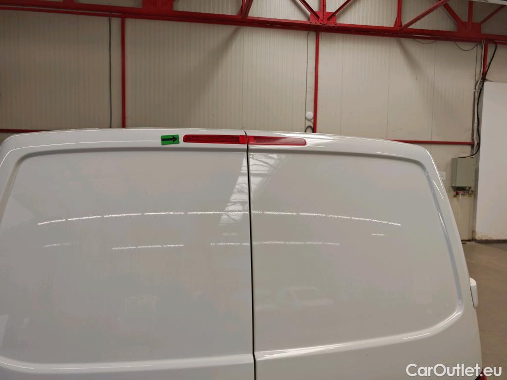  Volkswagen  Transporter KR 2.0 TDI 81KW #6