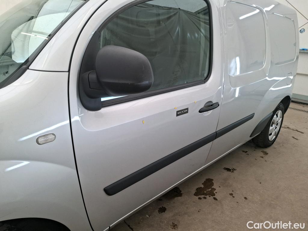  Renault  Kangoo  Express Maxi Extra (Série Spéciale) 1.5 dCi 90CV BVM5 E6 #39