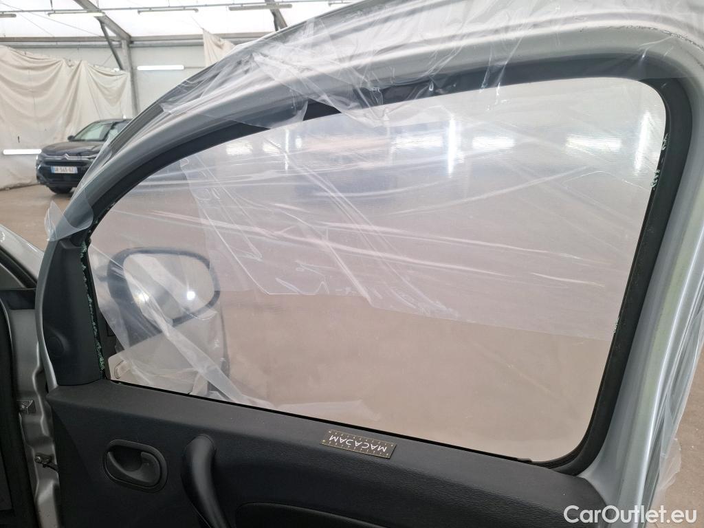  Renault  Kangoo  Express Maxi Extra (Série Spéciale) 1.5 dCi 90CV BVM5 E6 #54