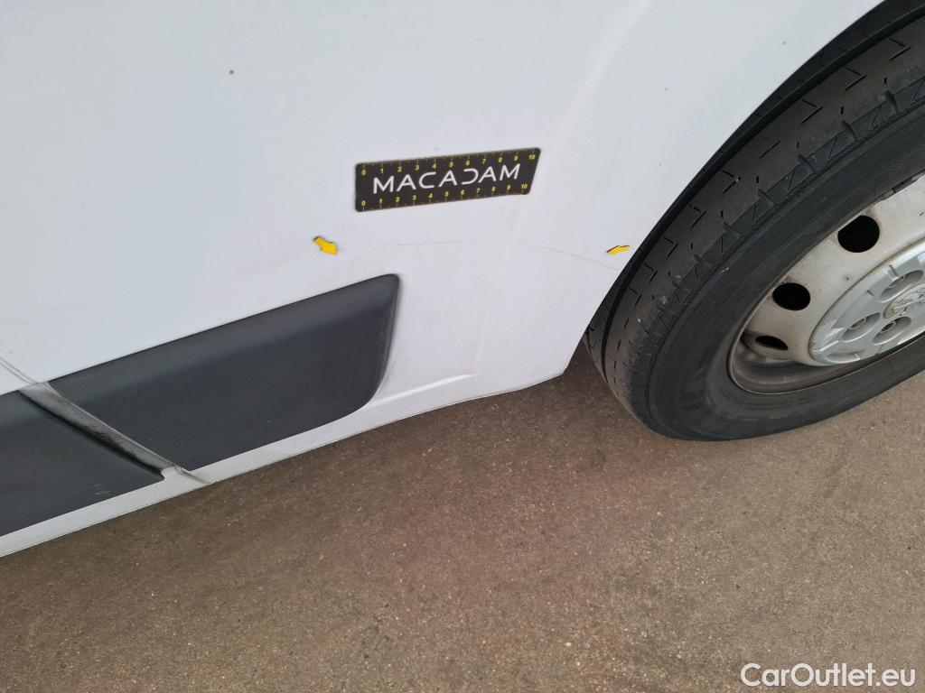  Peugeot  Boxer PEUGEOT  / 2014 / 4P / Fourgon tôlé BlueHDi 140 S&S ASPHALT 330 L2H2 #22