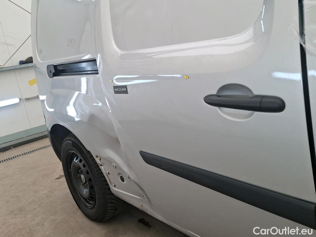  Renault  Kangoo  Express Maxi Extra (Série Spéciale) 1.5 dCi 90CV BVM5 E6 #36