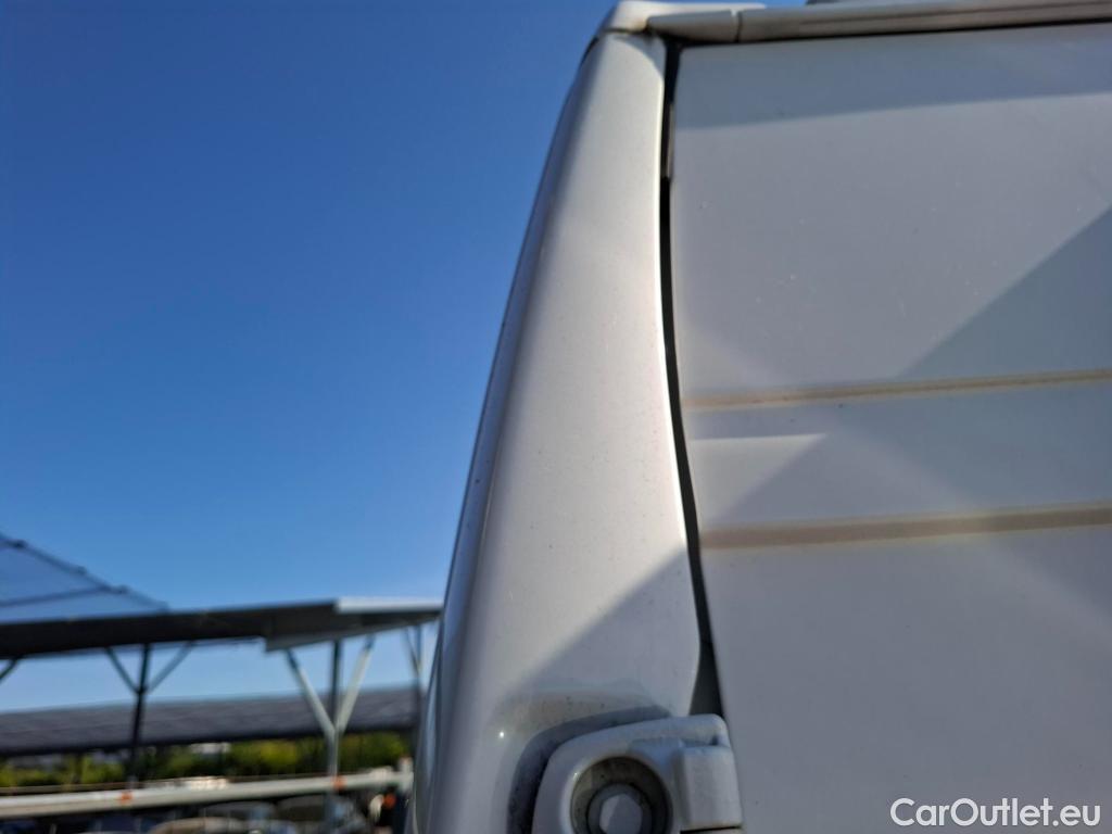  Peugeot  Boxer PEUGEOT  / 2014 / 4P / Fourgon tôlé BlueHDi 140 S&S ASPHALT 330 L2H2 #48