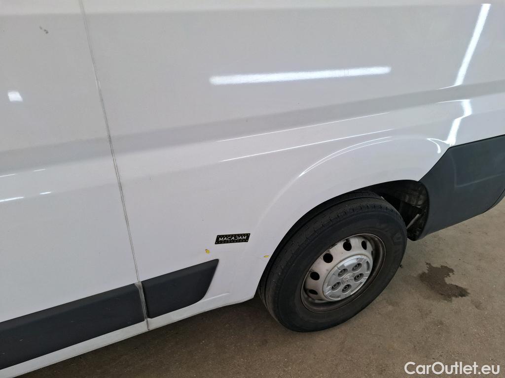  Peugeot  Boxer PEUGEOT  / 2014 / 4P / Fourgon tôlé BlueHDi 140 S&S ASPHALT 330 L2H2 #21