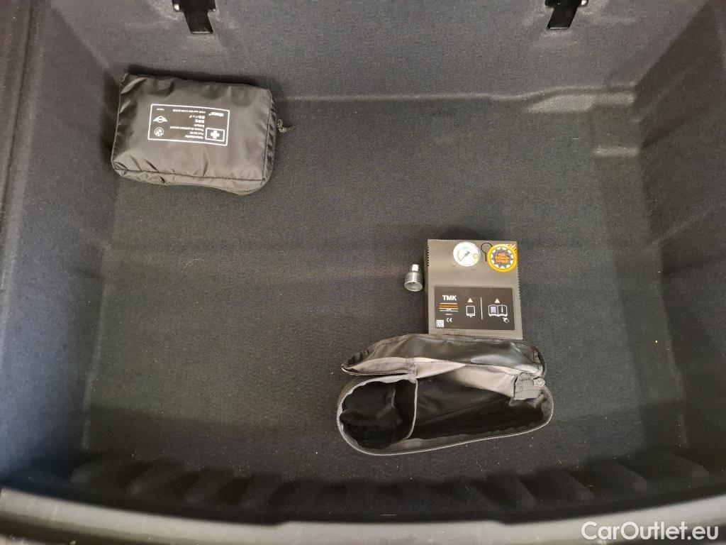  Bmw  2 Tourer BMW Série 2 Active Tourer / 2021 / 5P / monospace 218i 136ch Business Design DKG7 #31