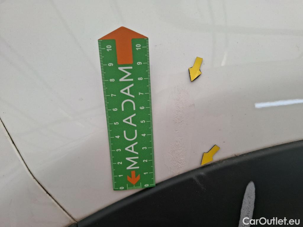  Citroen  C3  Feel Business 1.2 PureTech 80CV BVM5 E6d #2