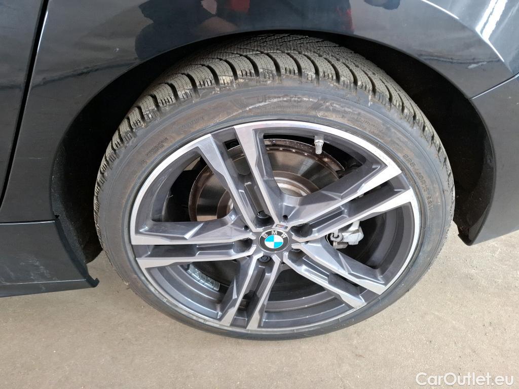  Bmw  Serie 1 Série 1 Berline 120 i Edition M Sport Pro 2.0 180CV BVA7 E6d #4