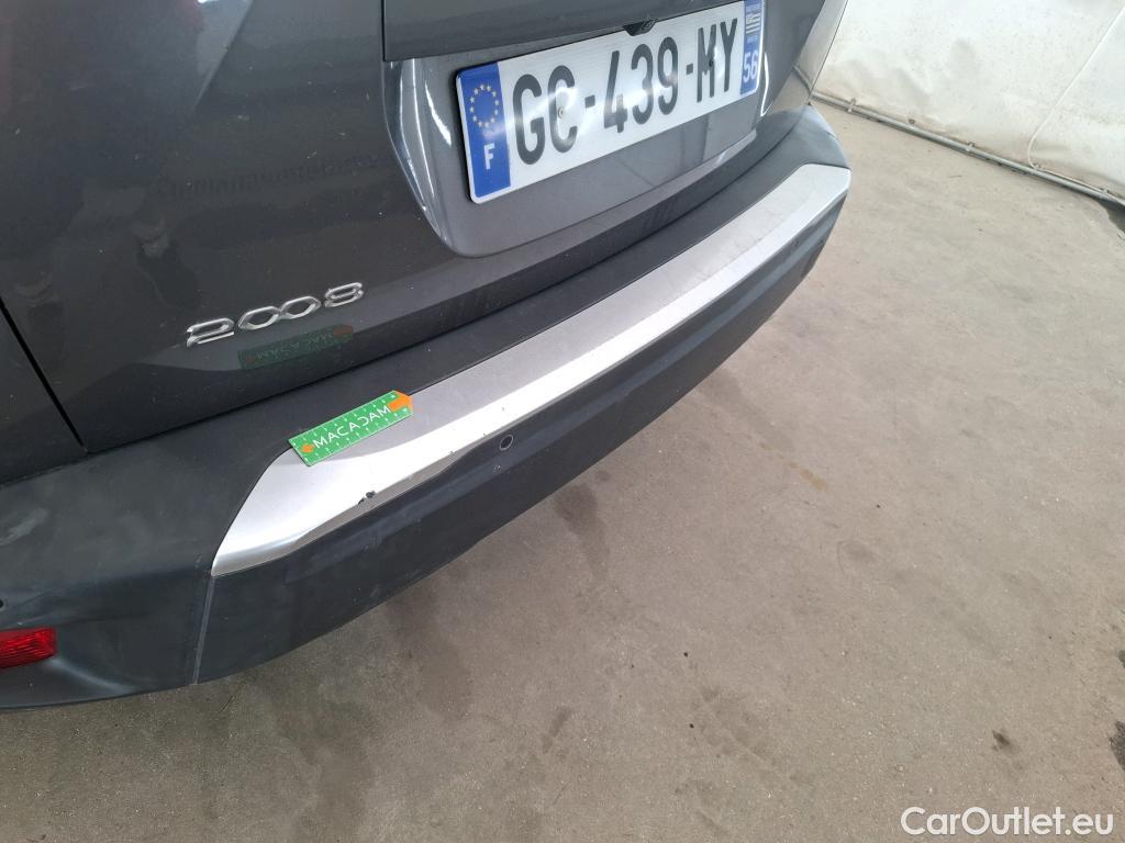  Peugeot  2008  Allure Business 1.5 HDi 130CV BVA8 E6d #21