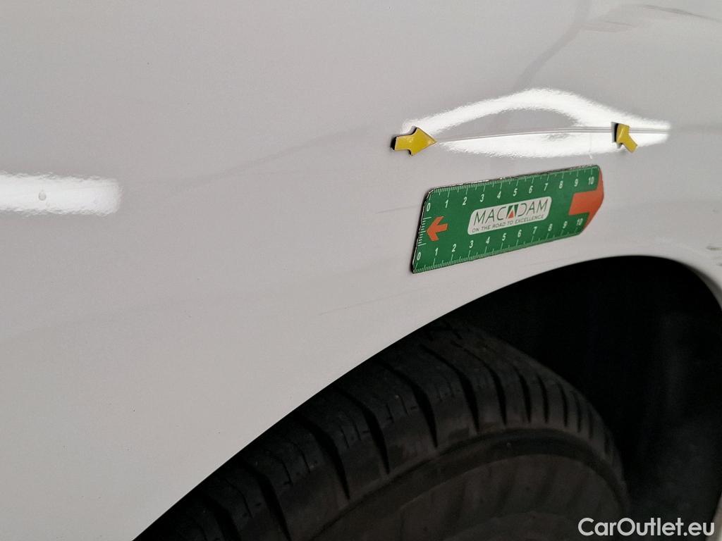  Peugeot  Expert  Kombi L2 1.5 HDi 120CV BVM6 9 Sieges E6d #2