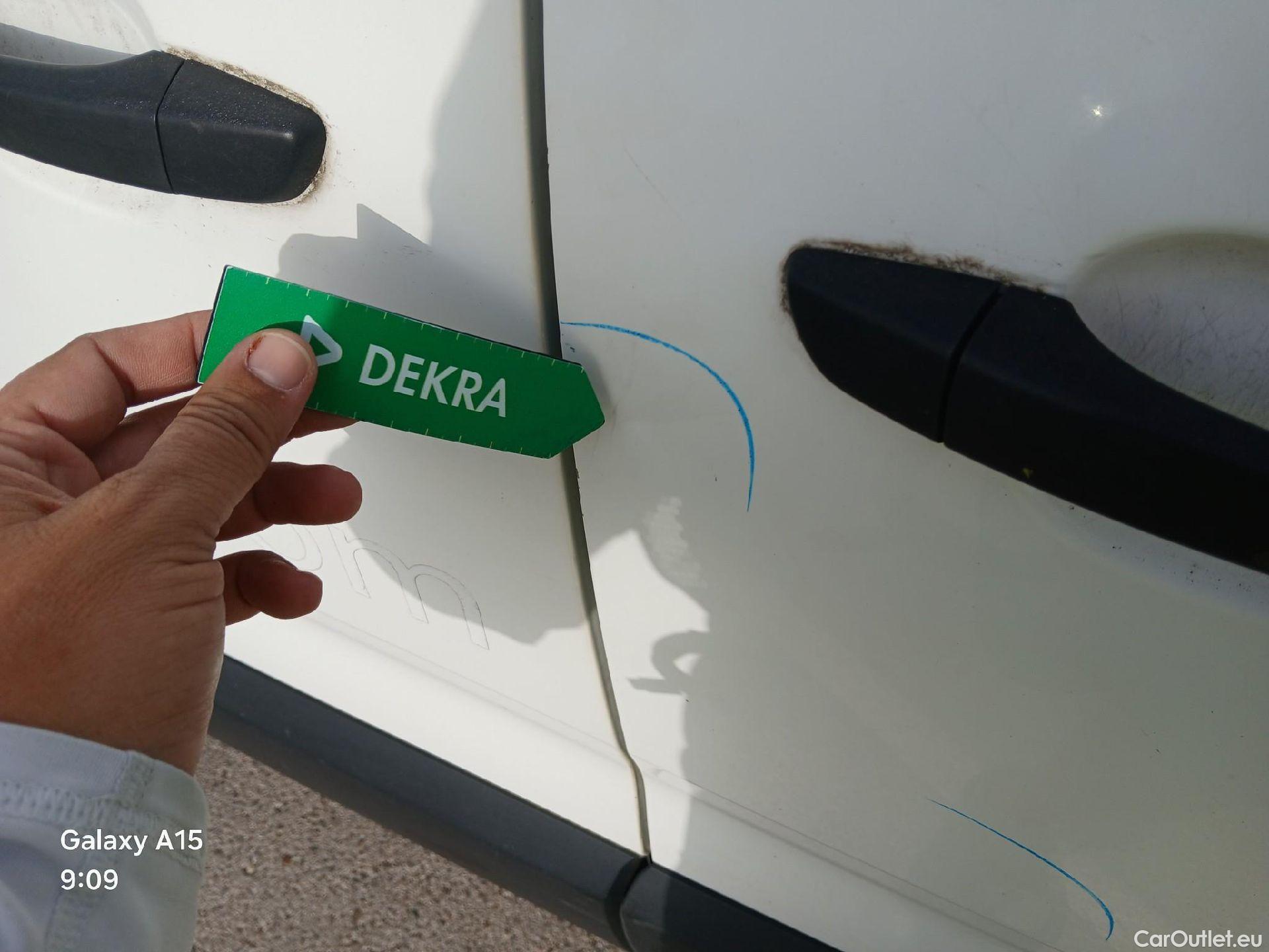  Citroen  Berlingo CITROEN  / 2018 / 3P / furgón derivado de turismo Talla M BlueHDi 100 CONTROL #31