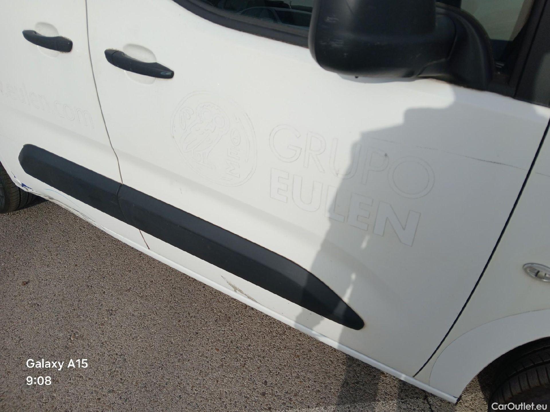  Citroen  Berlingo CITROEN  / 2018 / 3P / furgón derivado de turismo Talla M BlueHDi 100 CONTROL #29