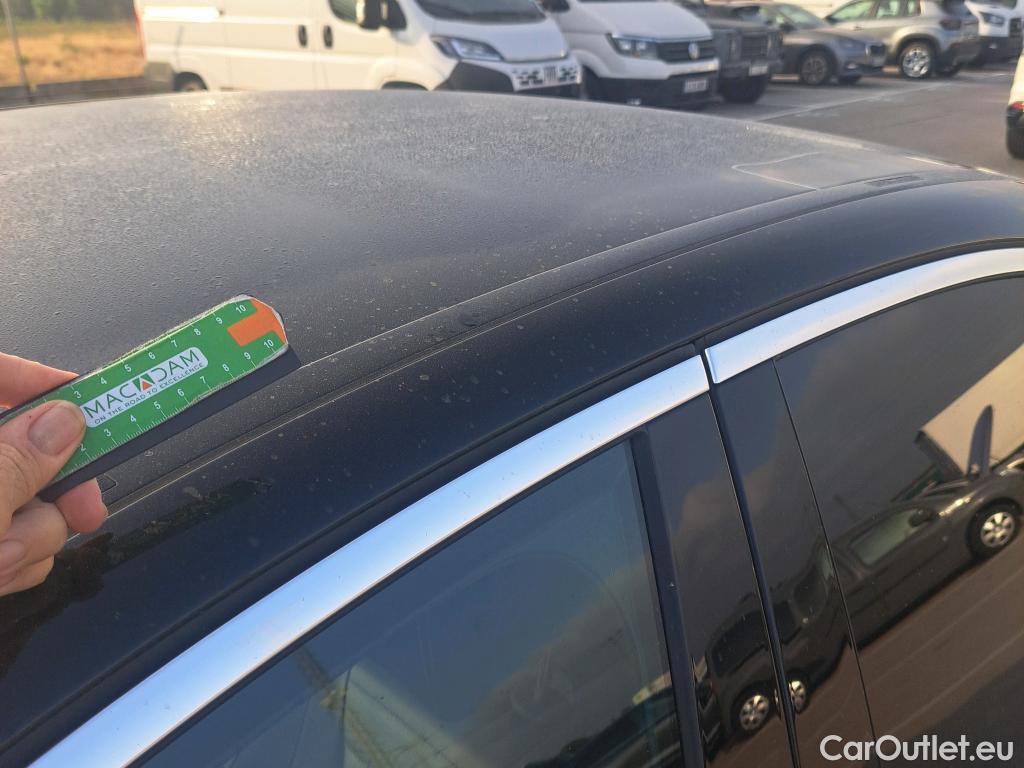  Mercedes  E-Klasse MERCEDES-BENZ Clase E / 2020 / 4P / sedán E 200 #3