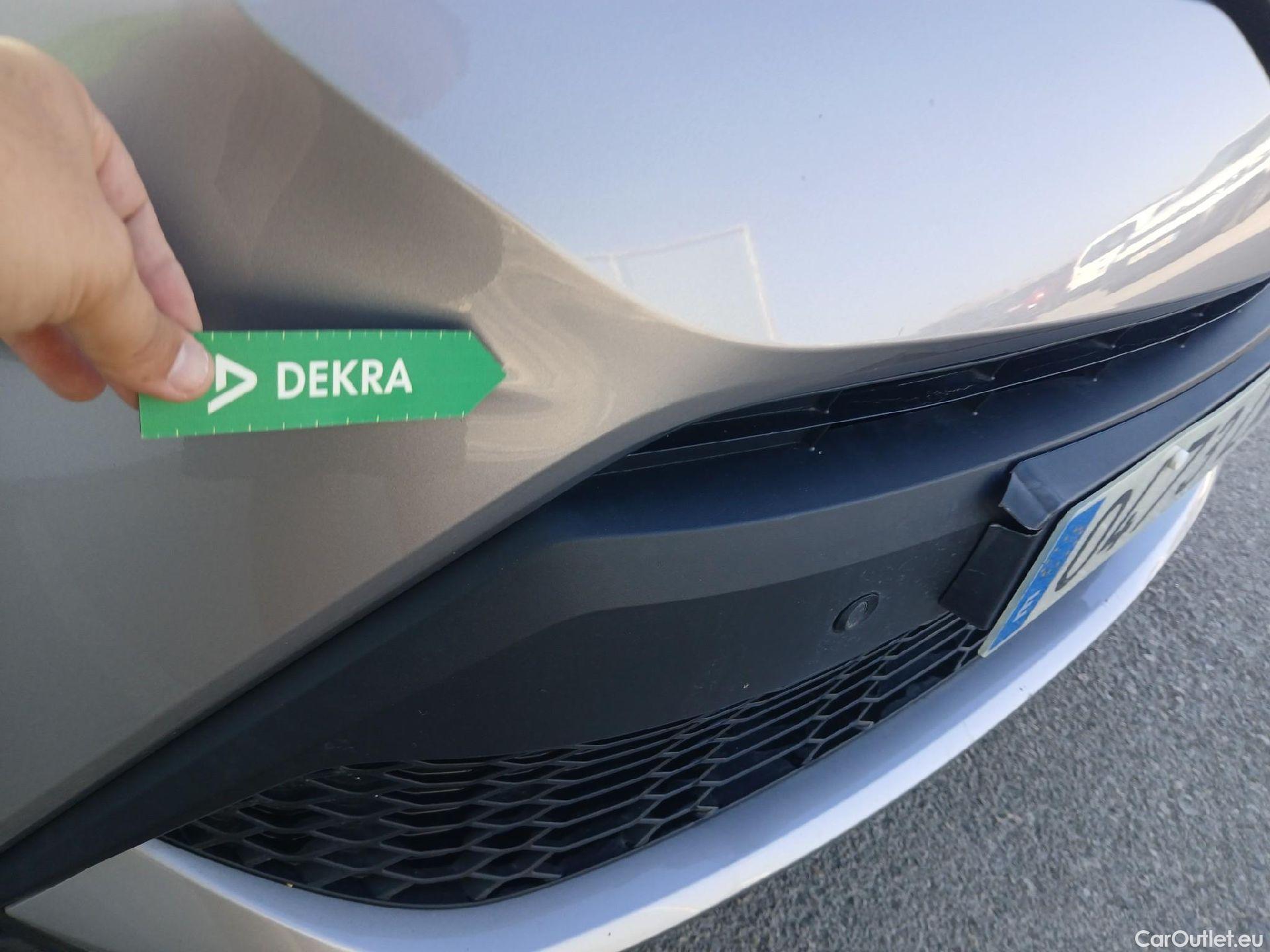  Toyota  C-HR TOYOTA  / 2019 / 5P / todoterreno 2.0 180H Advance #12