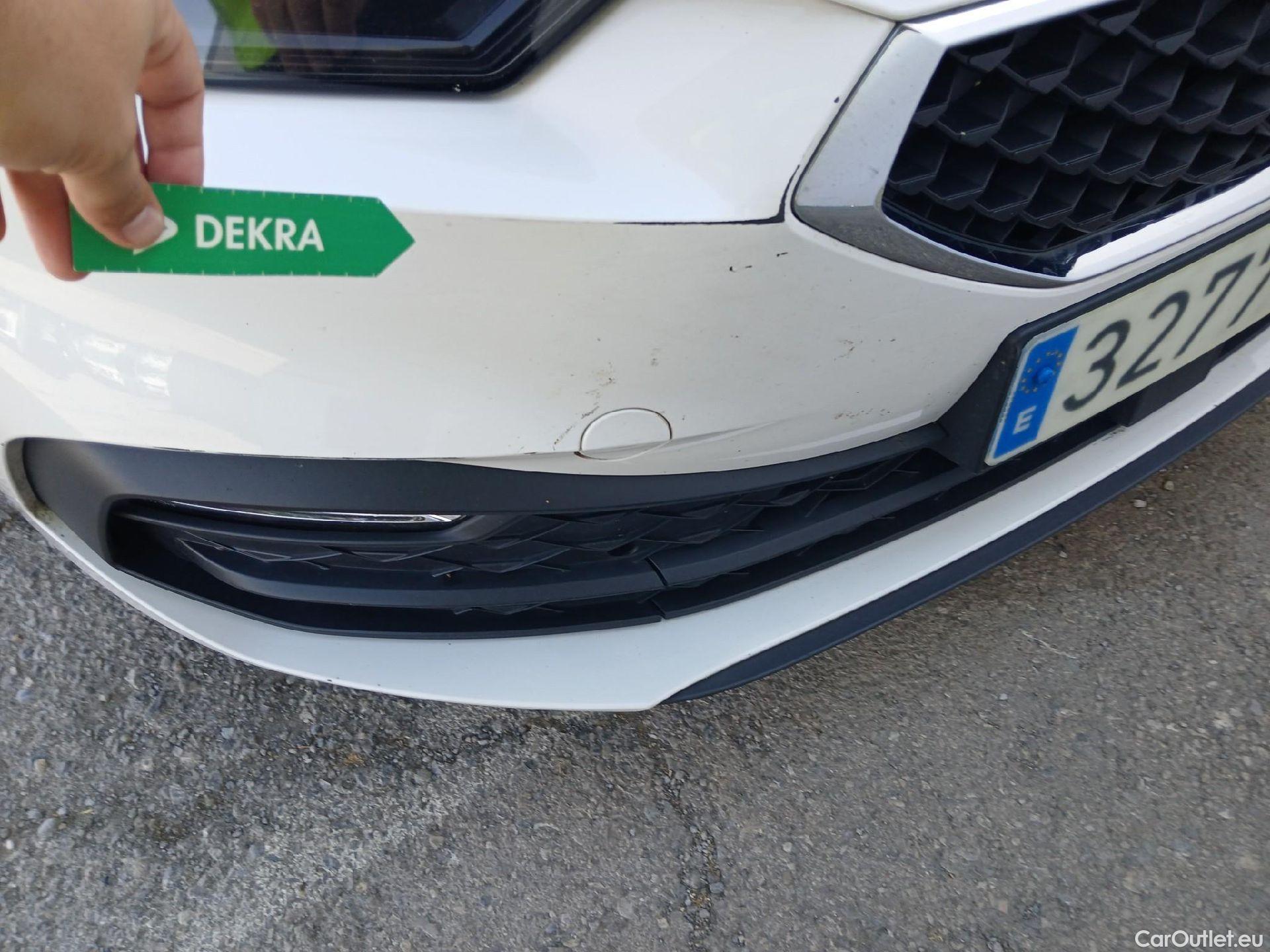  Seat  Leon SEAT Nuevo León / 2020 / 5P / berlina con portón 2.0 TDI 85kW S&S Style Go (AC3) #16