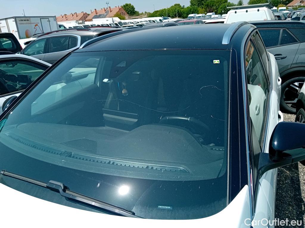  Peugeot  3008 PEUGEOT  / 2020 / 5P / todoterreno 1.5 BlueHDi 96kW S&S GT EAT8 #1