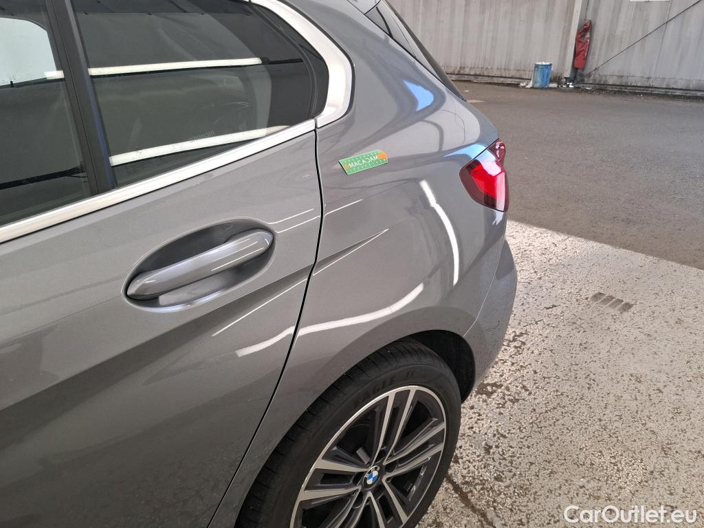  Bmw  Serie 1 1 Berline 116 d Business Design 1.5 115CV BVA7 E6d #1