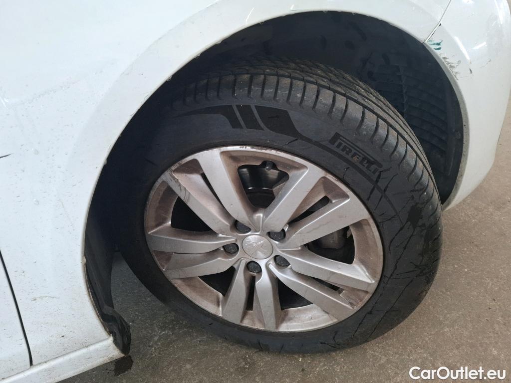  Peugeot  308  SW Active Business 1.2 PureTech 130CV BVA8 E6d #56