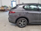  Alfa Romeo   STELVIO ALFA ROMEO / 2017 / 5P / SUV 2.2 TD 190 CV SUPER BUSINESS AT8 Q4 #39