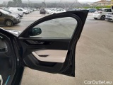  Jaguar  XE JAGUAR  / 2019 / 4P / BERLINA 2.0D D204 R-DYN BLACK AUTO #120