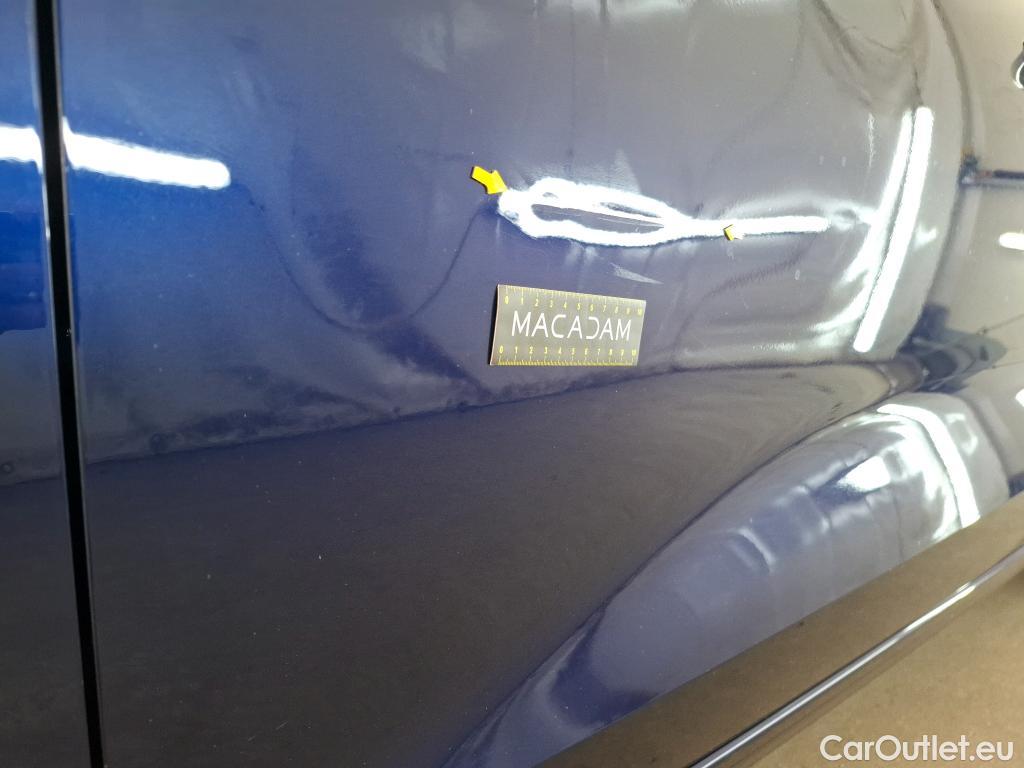 Audi  A3  Sportback 35 TDI Design Luxe 2.0 TDI 150CV BVA7 E6d #2