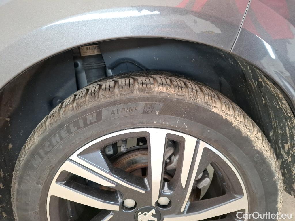  Peugeot  208  Allure Business 1.5 HDi 100CV BVM6 E6d #7