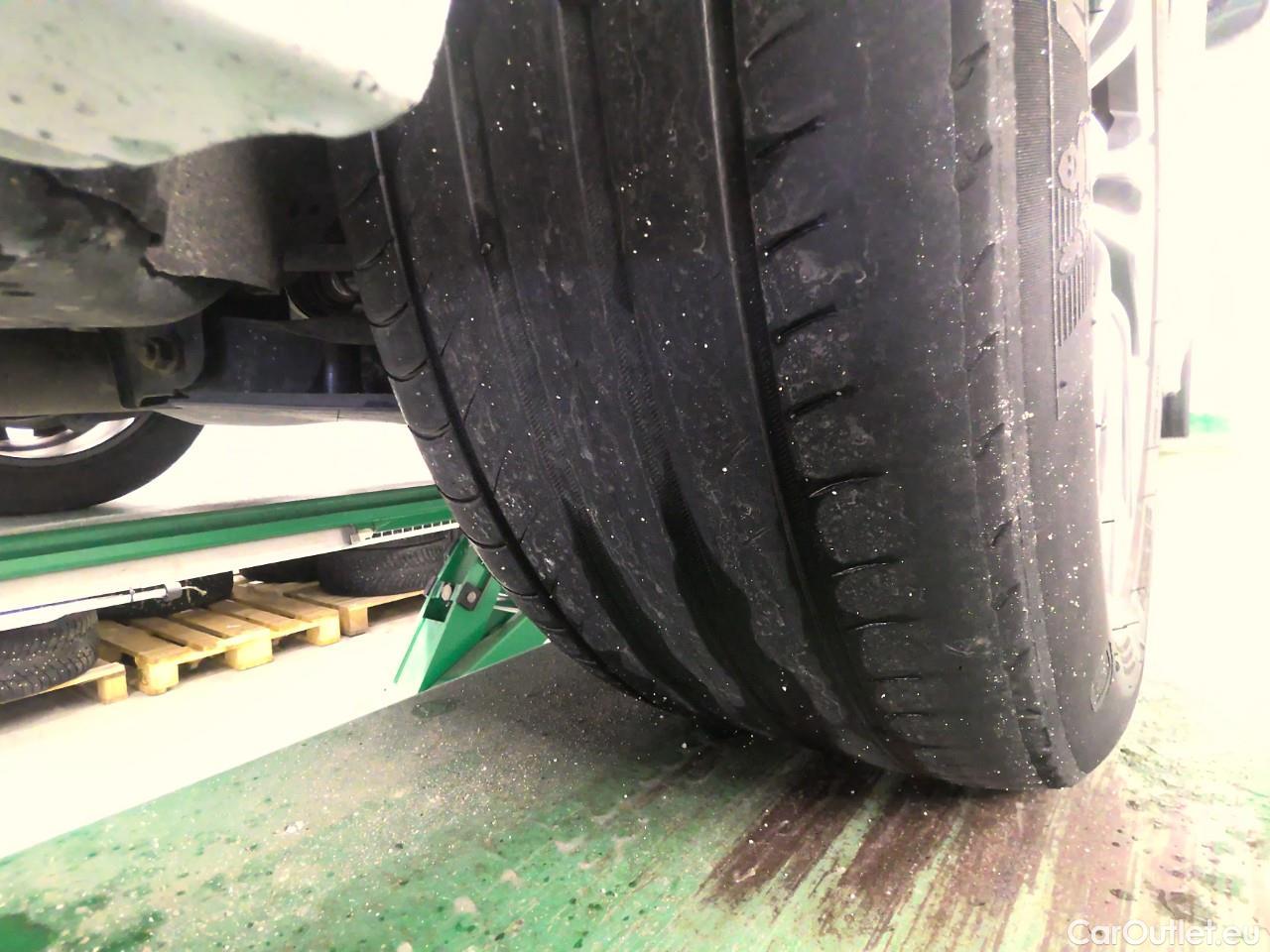  Bmw  Serie 3 320d xDr. Con.Ed. Aut #3