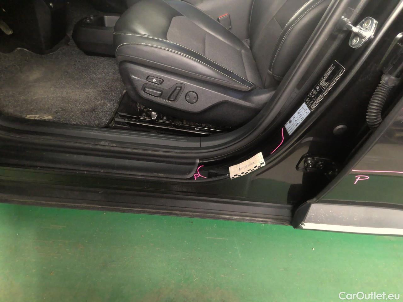 KIA  Ev6  77.4kWh 228 RWD #7