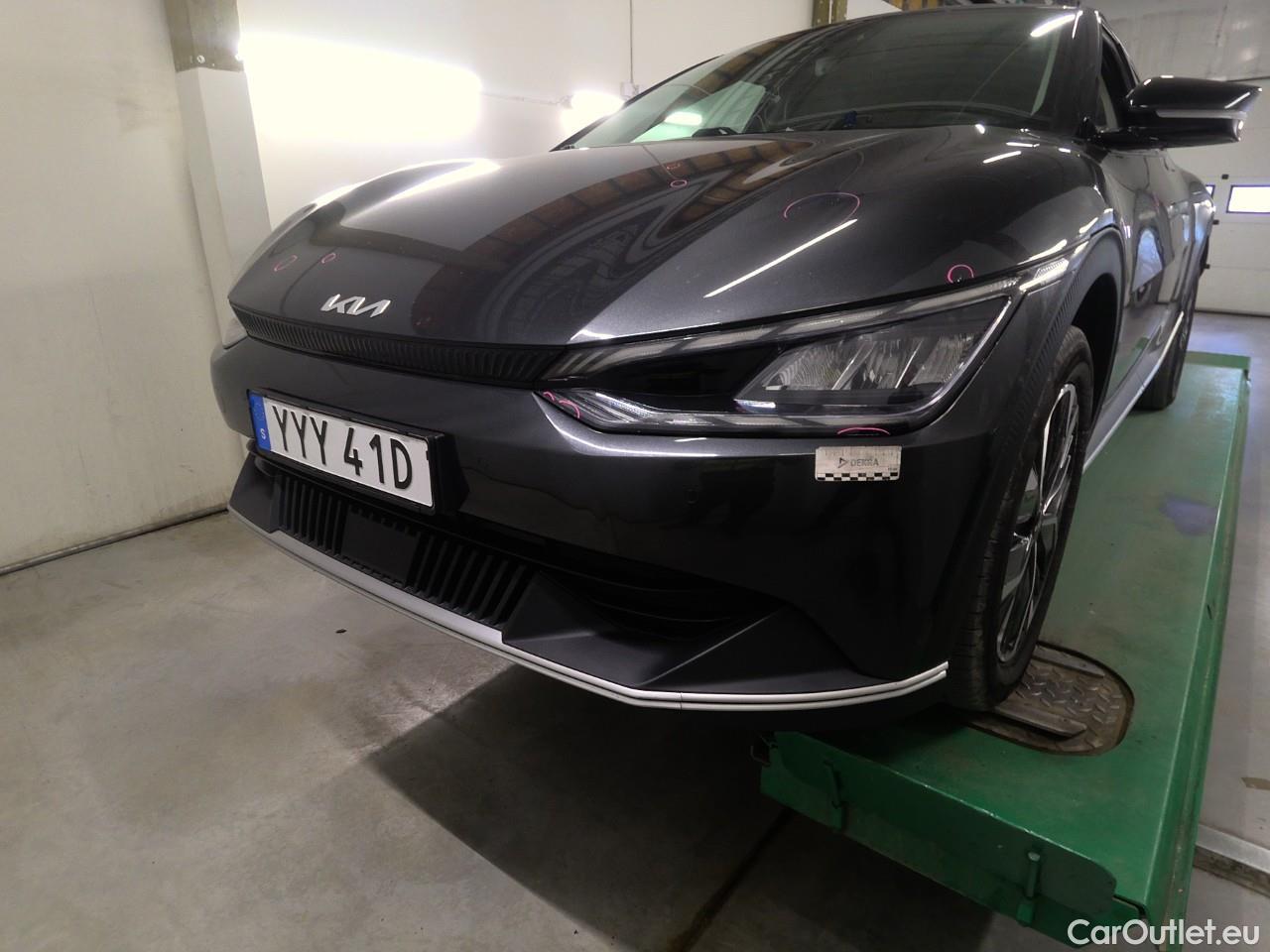  KIA  Ev6  77.4kWh 228 RWD #17