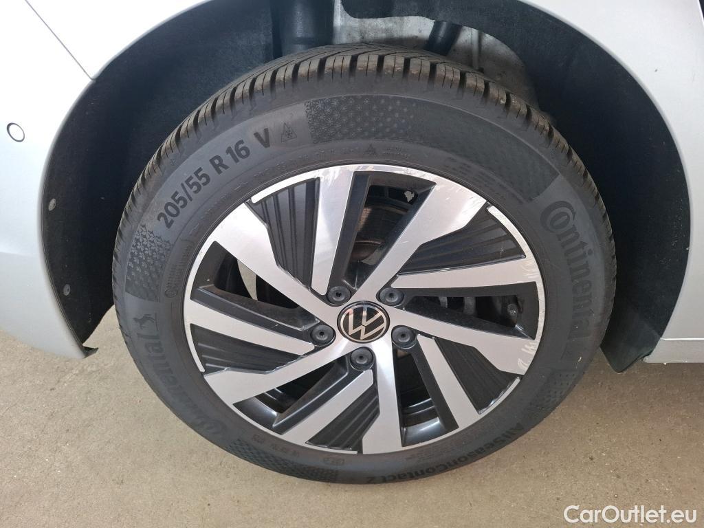  Volkswagen  Golf  VOLKSWAGEN / 2020 / 5P / Berline 1.4 eHybrid OPF 204 DSG6 Style #13