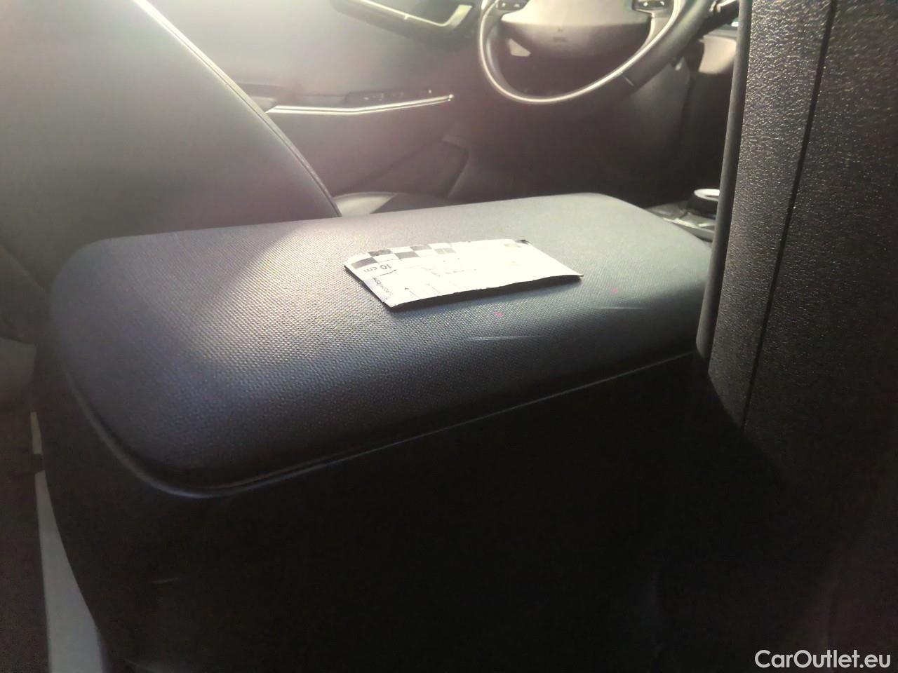 KIA  Ev6  77.4kWh 228 RWD #15