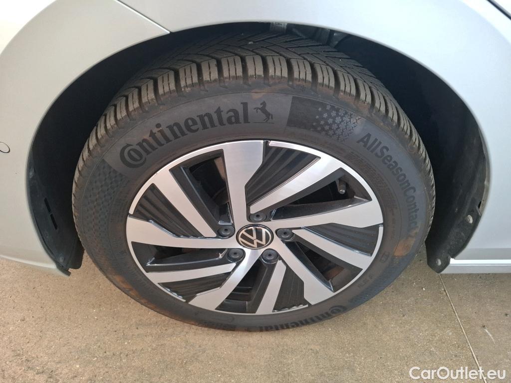  Volkswagen  Golf  VOLKSWAGEN / 2020 / 5P / Berline 1.4 eHybrid OPF 204 DSG6 Style #31