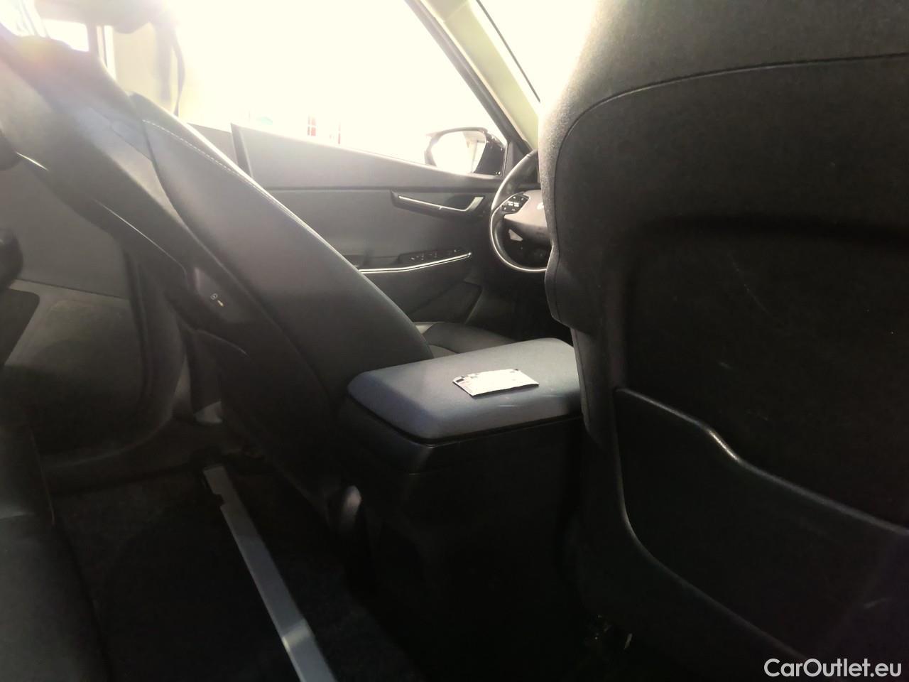  KIA  Ev6  77.4kWh 228 RWD #16