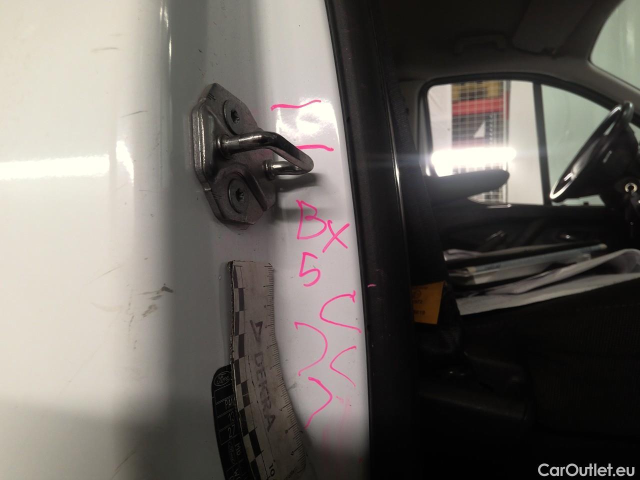  Ford  Transit Tr.Cus.TDCi 130 27 L1H1 A Tr. #10