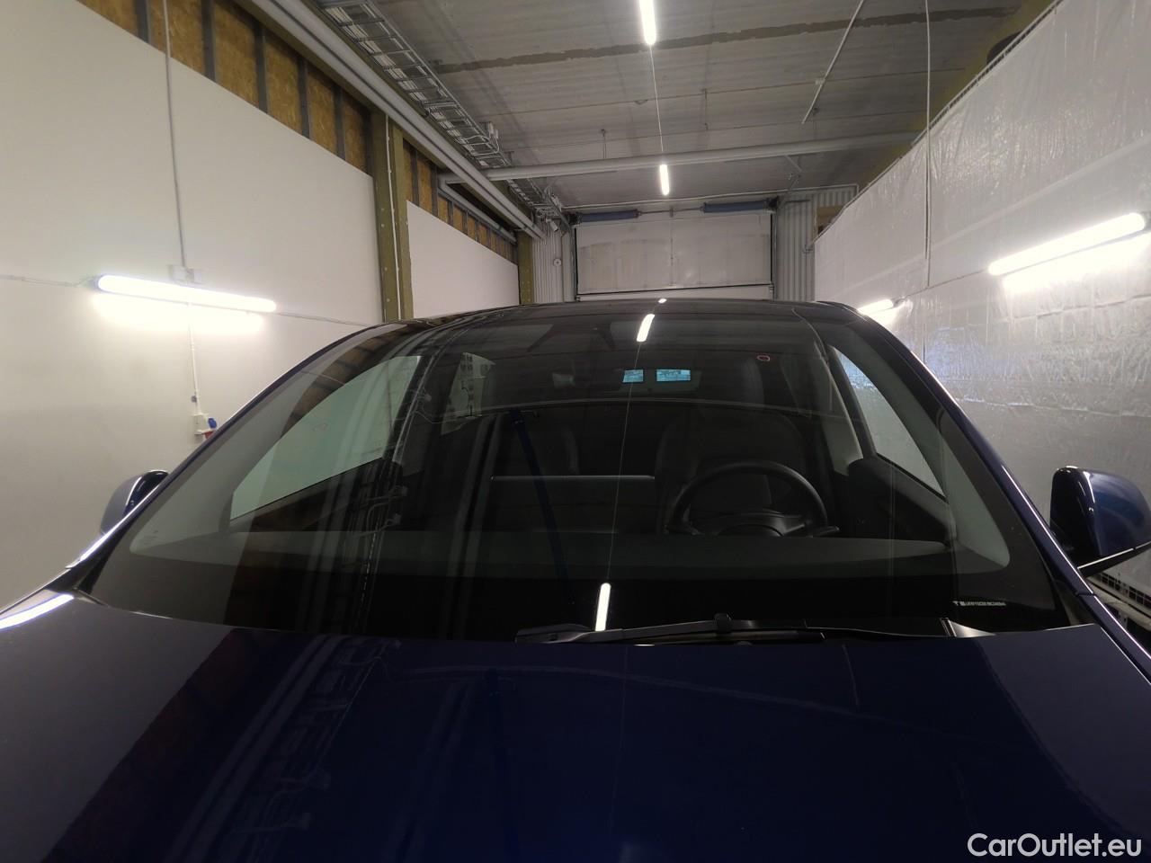 Tesla  Model Y  75kWh Long-Range AWD #40