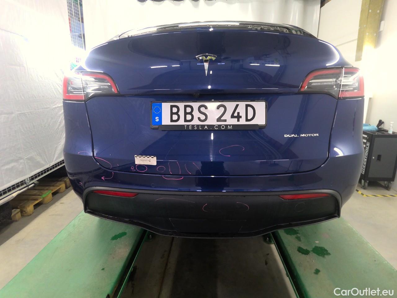  Tesla  Model Y  75kWh Long-Range AWD #18